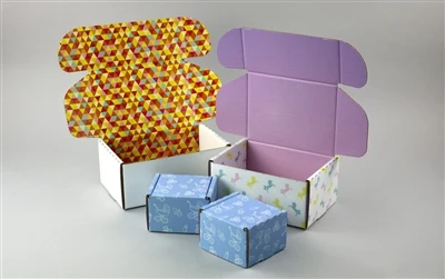 Ship your products using custom mailers Boxes