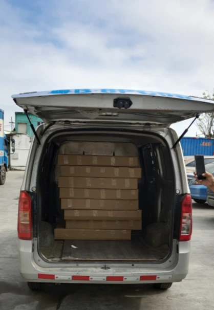 Counter Display For Cans Drinks Shipping