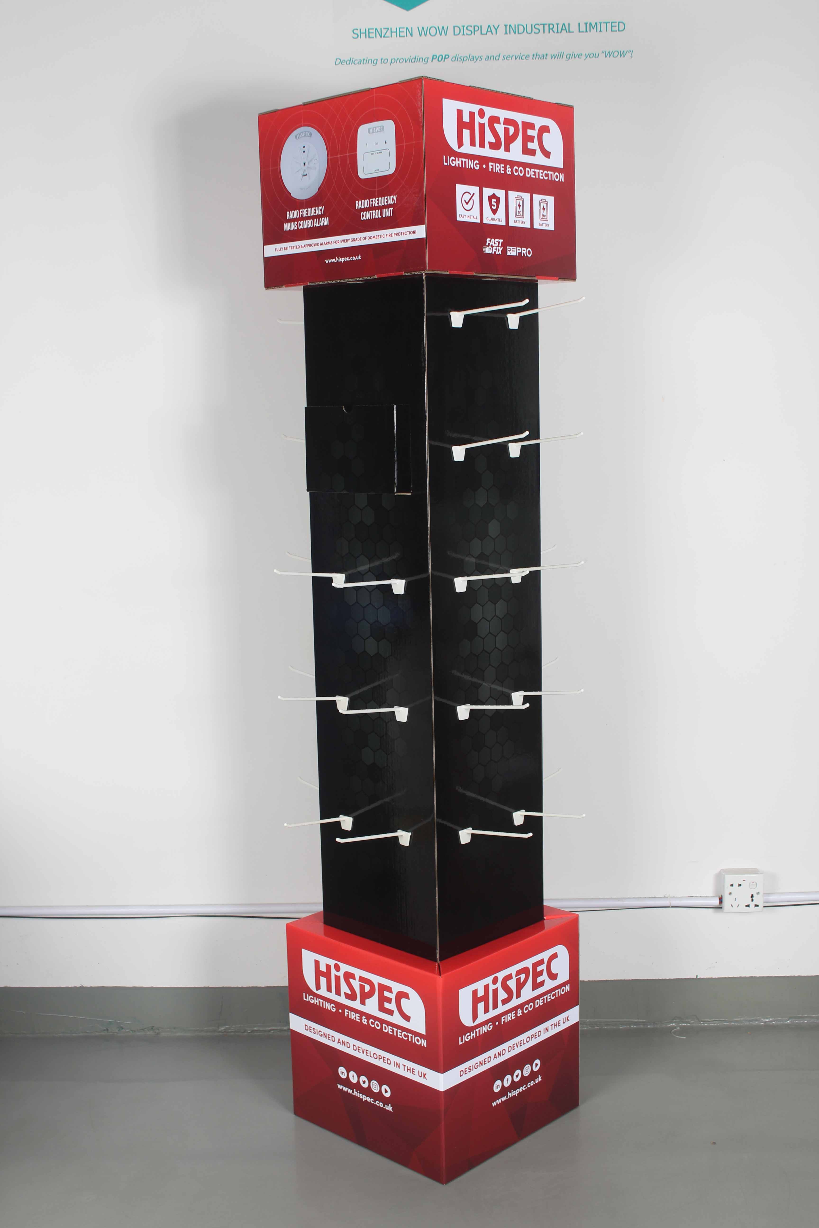 MOVABLE 4-SIDED CARDBOARD HOOK DISPLAY RACK