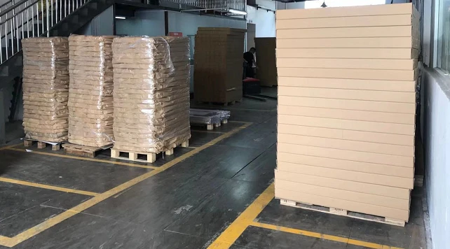 Busy Shipping For Cardboard Display Stand